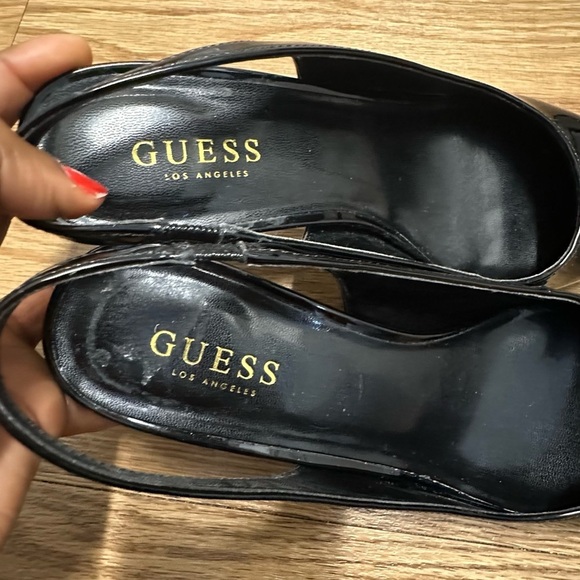 GUESS sling back sandals - Picture 11 of 11